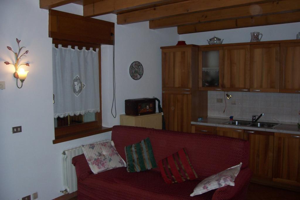 Fabbricato Indipendente Centro Apartment Lozzo Cadore Cameră foto